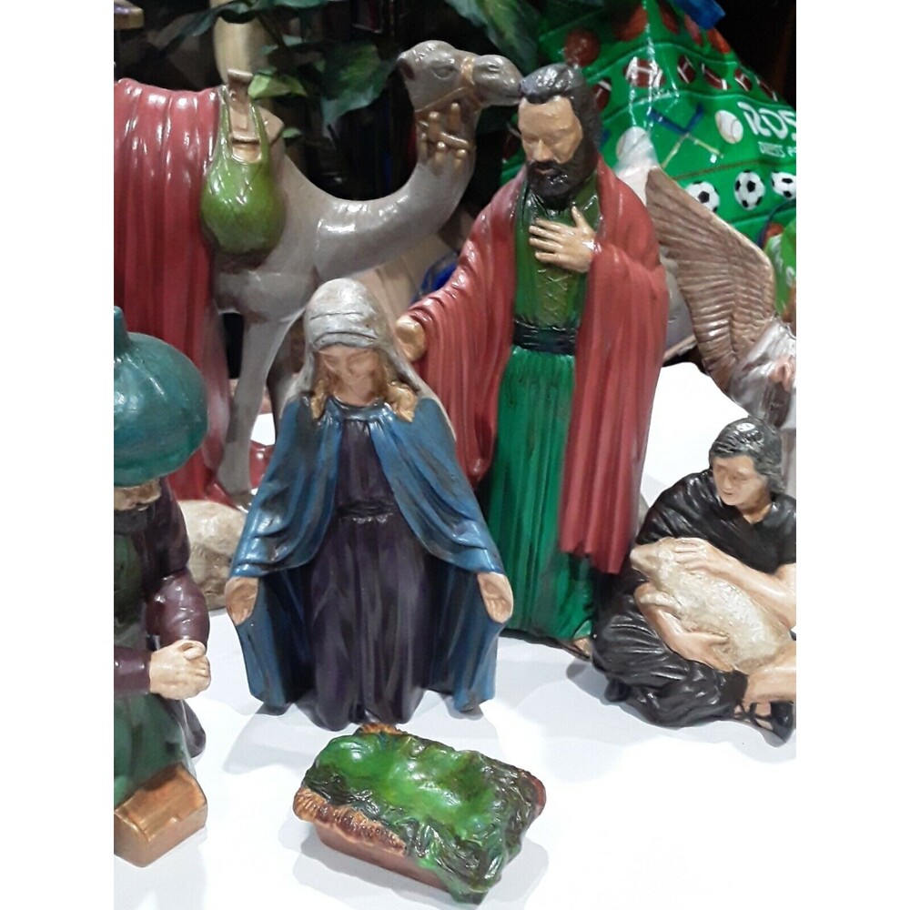 Nativity Set, Ceramic  Vintage  14 piece, 10 inch Replacement